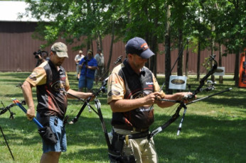 367D2114-75CF-43F9-A670-00ACF14A9C4B