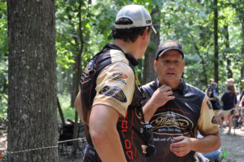 6BEF32D5-D44A-45C8-A512-22DE85C0B18F