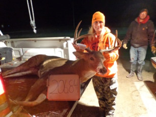 738EF54D-647F-4A3F-B43A-179EF4AF5F4E