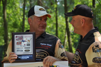 87F0296A-03B4-456F-B5E6-3C3B711A3694