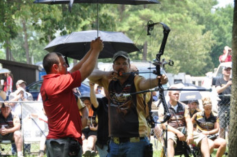 B0E51A09-D2B1-4F28-8A77-B8BF0C26D799