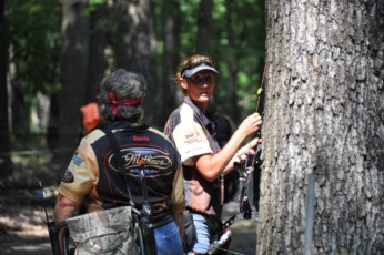 D43D1433-A0CD-4D34-8867-BF9CE7060789