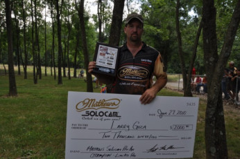 EF668F52-855D-47C7-AB39-4B33115A01E7