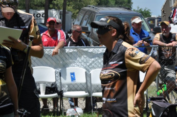 F46C38AC-FE01-4B5B-89EE-CF3E7A573CD3