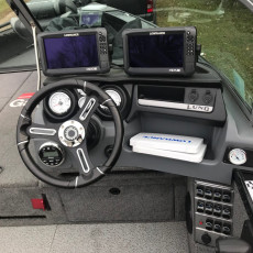 2018-Boat-console-view