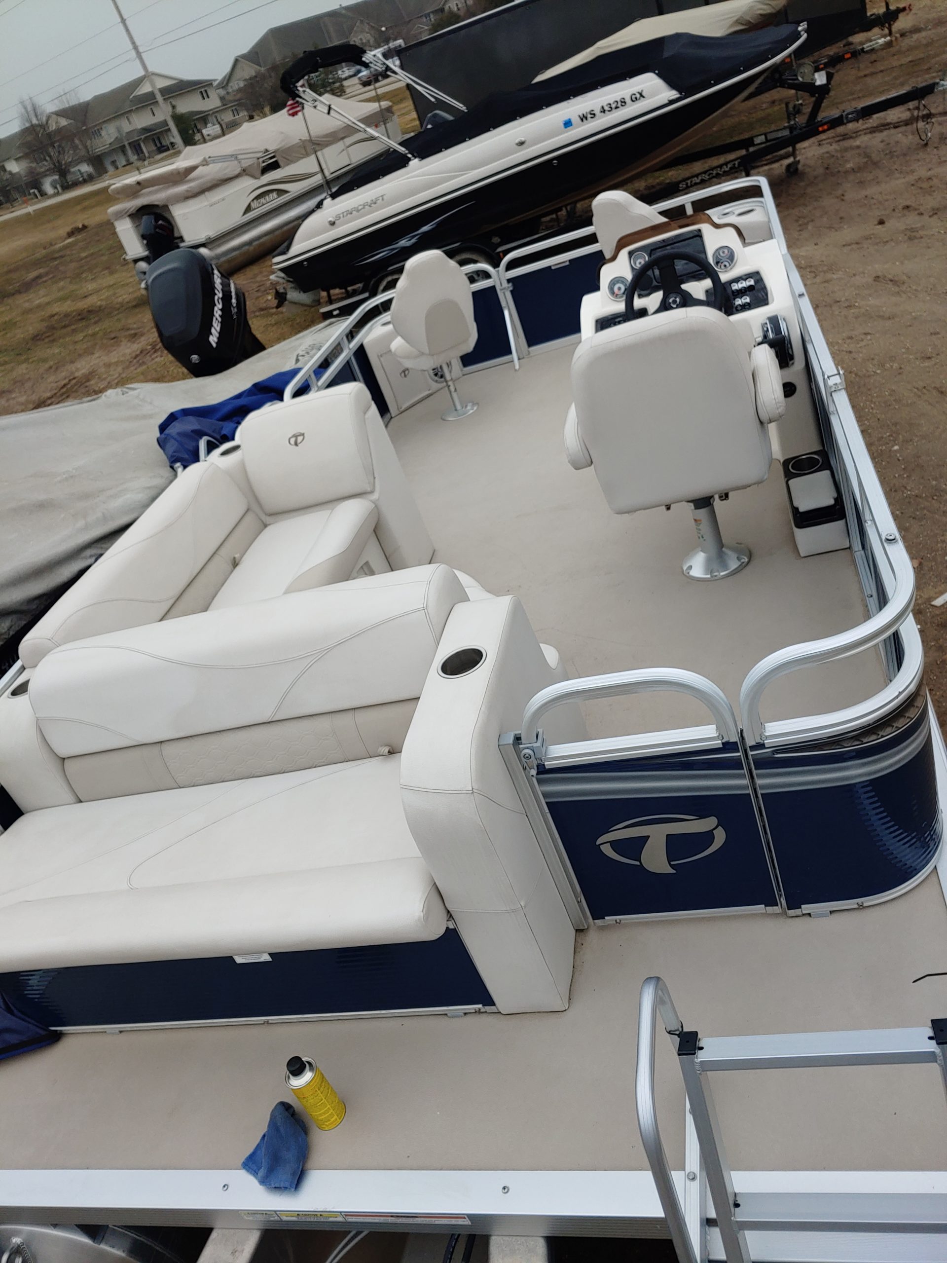 Avalon/Tahoe Fishing Pontoon OutdoorsFIRST